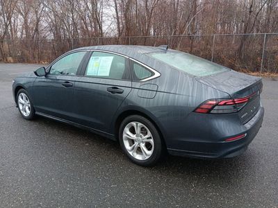 2025 Honda Accord Sedan LX CVT - Photo 6