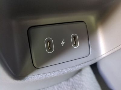 2026 Hyundai ELANTRA — photo 15 view