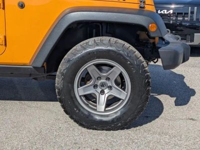 2013 Jeep Wrangler — photo 10 view