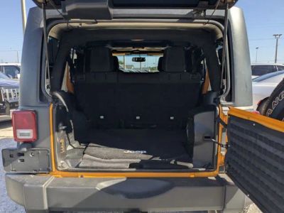 2013 Jeep Wrangler — photo 11 view