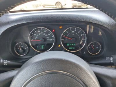 2013 Jeep Wrangler — photo 25 view