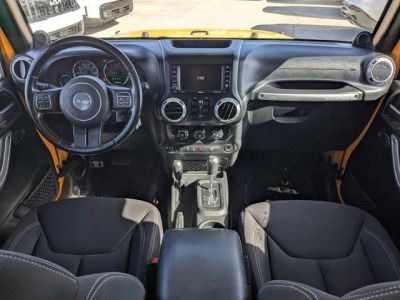 2013 Jeep Wrangler — photo 13 view