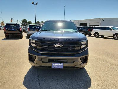 2026 Ford Expedition Max — side profile view