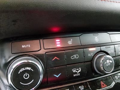 2023 Dodge Durango - Photo 18