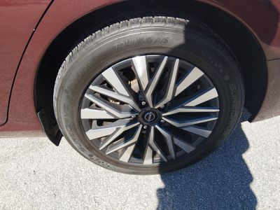 2024 Nissan Altima - Photo 10
