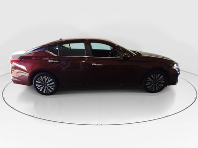 2024 Nissan Altima - Photo 8