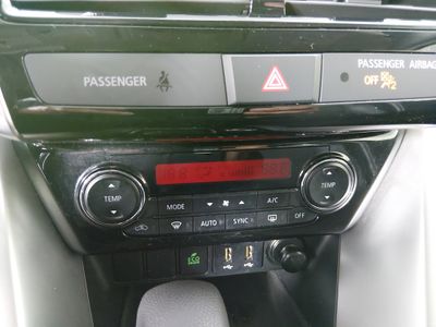 2024 Mitsubishi Eclipse Cross - Photo 18