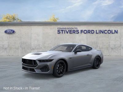 2026 Ford Mustang - Photo 2