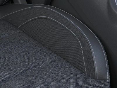 2026 Ford Mustang - Photo 16