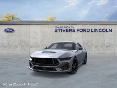 2026 Ford Mustang - Photo 3