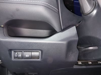 2024 Toyota RAV4 - Photo 13