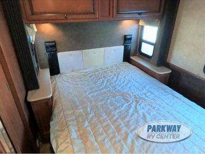 2015 Fleetwood RV Tioga Montara - Photo 17