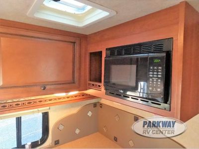 2015 Fleetwood RV Tioga Montara - Photo 14