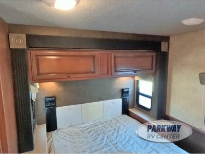 2015 Fleetwood RV Tioga Montara - Photo 18