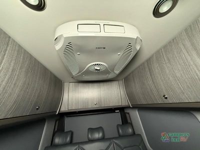 2027 Grech RV Strada-ion AWD — photo 19 view
