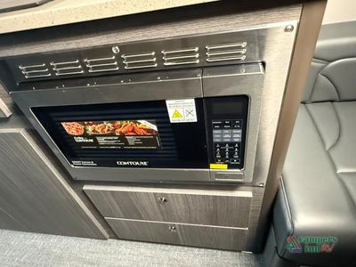 2027 Grech RV Strada-ion AWD — photo 42 view