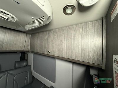 2027 Grech RV Strada-ion AWD — photo 18 view