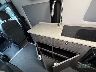 2027 Grech RV Strada-ion AWD — photo 48 view