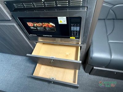 2027 Grech RV Strada-ion AWD — photo 44 view