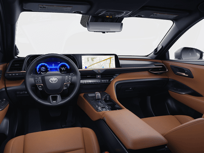 2026 Toyota Toyota Crown Signia - Photo 5