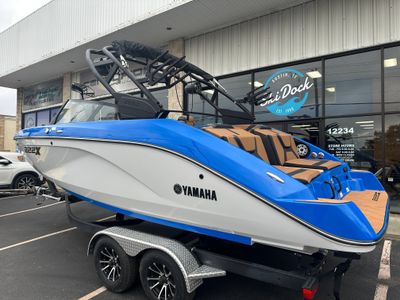2025 Yamaha 222 XE - Photo 5