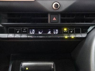 2024 Toyota Crown AWD — photo 20 view