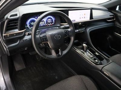 2024 Toyota Crown AWD — photo 13 view