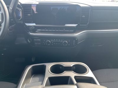 2026 Chevrolet Silverado 1500 — photo 13 view