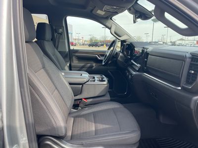 2026 Chevrolet Silverado 1500 — photo 15 view