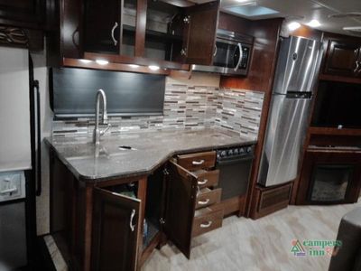 2018 Fleetwood RV Storm - Photo 41