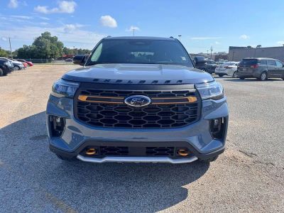 2026 Ford Explorer — side profile view