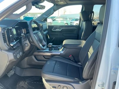 2026 Chevrolet Silverado 1500 - Photo 10