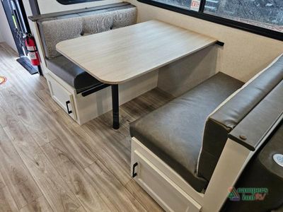 2026 Venture RV SportTrek - Photo 35