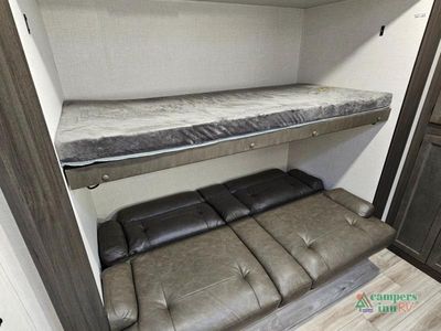 2026 Venture RV SportTrek - Photo 50