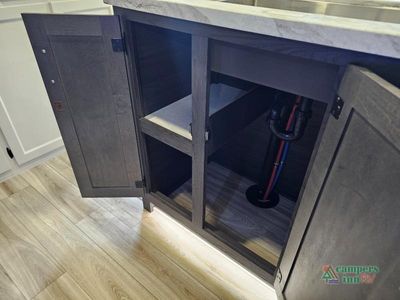 2026 Venture RV SportTrek - Photo 15