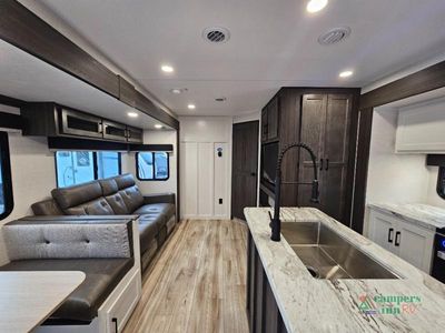 2026 Venture RV SportTrek - Photo 9