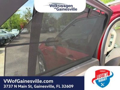2020 Ford Explorer — photo 13 view