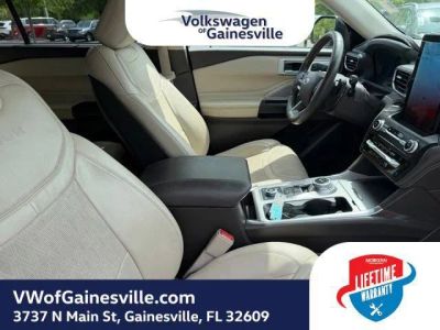 2020 Ford Explorer — photo 10 view