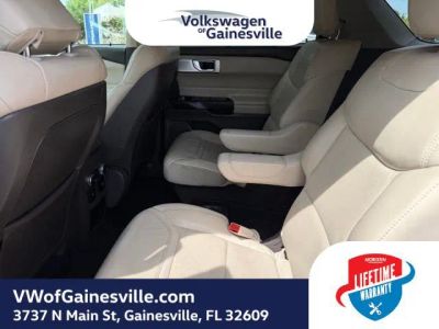 2020 Ford Explorer — photo 12 view