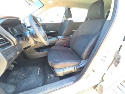 2023 Nissan Rogue — photo 13 view