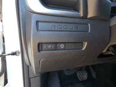 2023 Nissan Rogue — photo 14 view