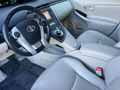 2010 Toyota Prius - Photo 11