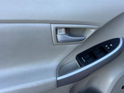 2010 Toyota Prius - Photo 12