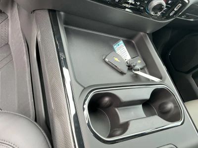 2026 Chevrolet Silverado 2500HD — photo 13 view