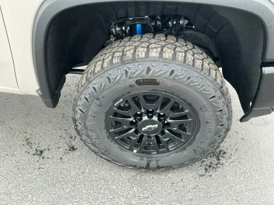 2026 Chevrolet Silverado 2500HD — photo 22 view