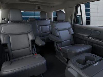 2026 Ford Expedition - Photo 11