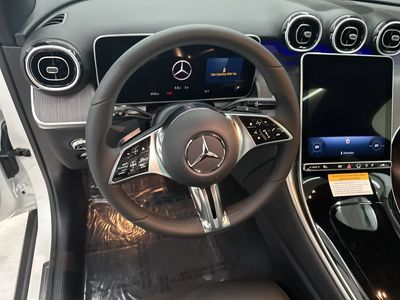 2026 Mercedes-Benz GLC — photo 10 view