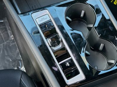 2026 Volkswagen Atlas Cross Sport - Photo 15
