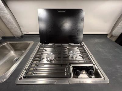 2025 Jayco SWIFT - Photo 10