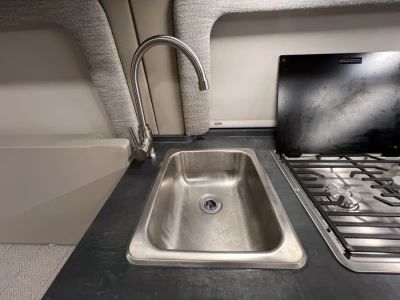 2025 Jayco SWIFT - Photo 11